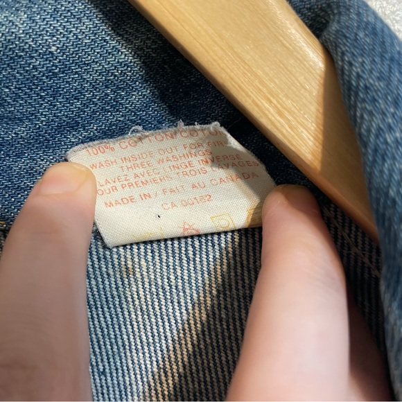 SOLD / Vintage Made in Canada Denim Jacket - Picture 4 of 7